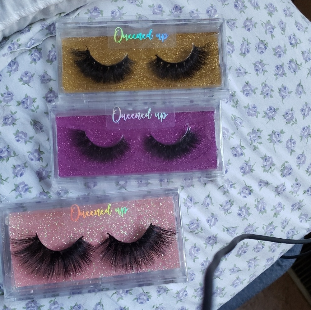 Eyelashes